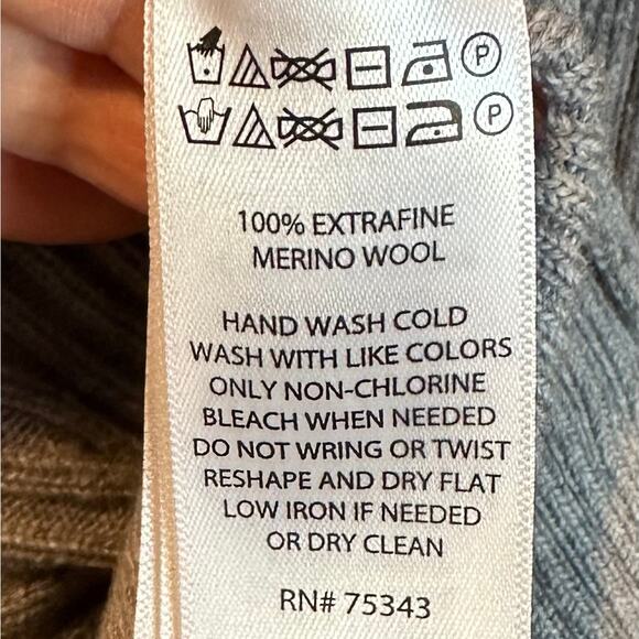 NWT, H by Halston Women’s Sz Small Heather Gray Ribbed Sweater Vest K629 - Picture 15 of 15